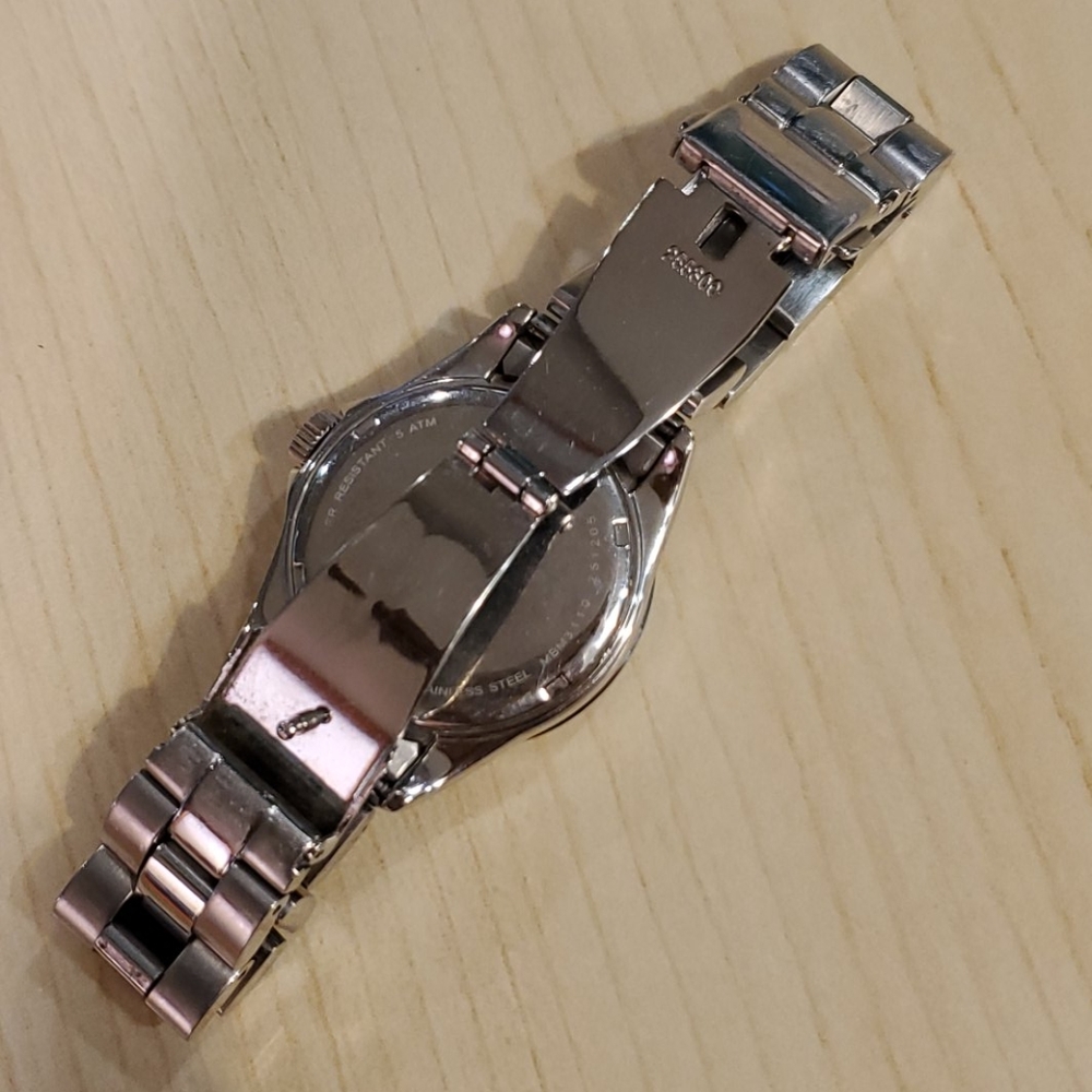 Marc Jacobs Watch - image 6